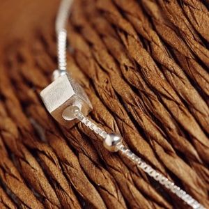 Dainty Cube Silver Ankle Bracelet